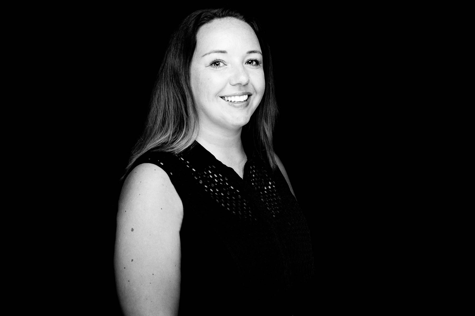 Export x3 Headshots Manuela04730 Bearbeitet 3 Headshots Manuela